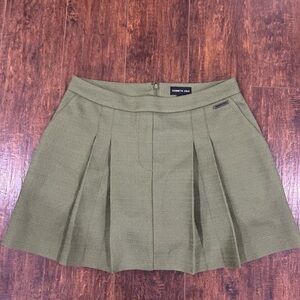 Kenneth Cole Olive/Army Green Pleated Mini Skirt